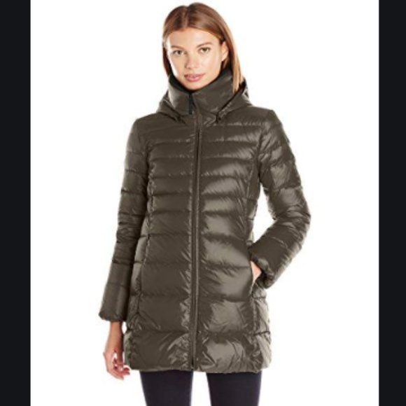 Andrew Marc Jackets & Blazers - NWT Marc New York Eva Hooded Down Puffer Jacket